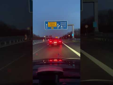 Mercedes E55 AMG W210 vs Lamborghini AVENTADOR SV on the german highway Autobahn  Sound is amazing❤️