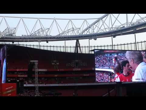 Arsenal lifting The Fa Cup