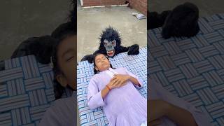 Karishma ke pass Gorilla a Gaya 🦍😱 wait for end #short #funny ￼
