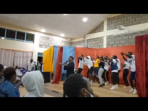 See Mesh Wallen's Massive Perfomance at The University of Embu[Courtesy of Esparks Entertainment]