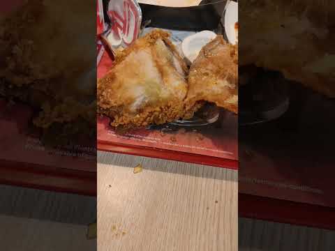 KFC lover juciest chicken #viral #chicken #kfc #crispychicken #kolkata #minivlog thanks