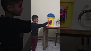 Smart dustbin demo #innovation #automation #microcontrollerprogramming #science