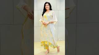 Shivada's Graceful Floral Look Brings Fresh Elegance to Onam Fashion #shivada #ootd #festivalfashion