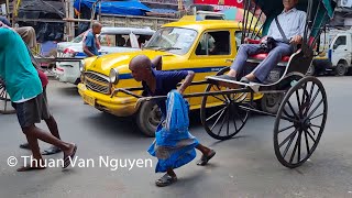 India || Street life in Sealdah || Kolkata
