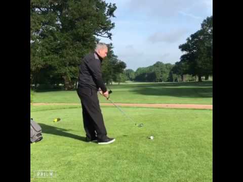 the HANGER golf swing aid