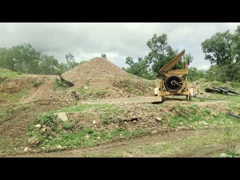 Small scale gold mining Australia. Back again.