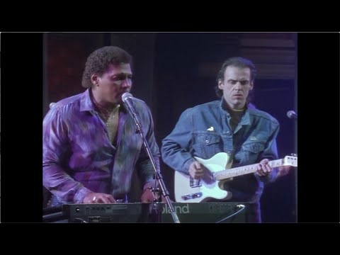 Aaron Neville & John Hiatt "Yellow Moon"