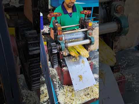 sugarcane juice Rs - 15  |  sugarcane juice  special street food in Chennai #sugarcanejuice #juice