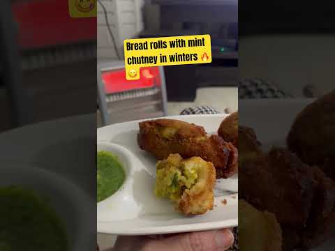 #snacks #healthyfood #breadrecipe #chutney #foodshorts #yummyfood #tastyfood #breadpakora #aalu