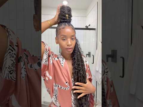 Natural hair style in 10 minutes??? #naturalhair #naturalhairstyles #quicknaturalhairstyles