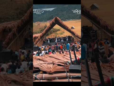 Electrifying moment at Ziro Festival as the entire audience unites with Fakira