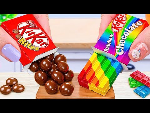 KitKat BITS vs RAINBOW KitKat | Satisfying Rainbow Cake Recipe