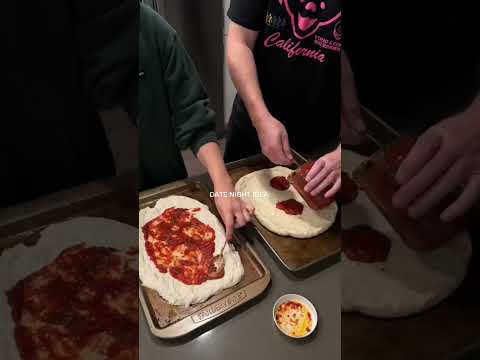 Date night idea #aestheticvideo #datenight #datenightideas #pizzanight #vlogmas