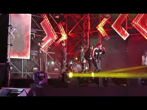 台中麗寶跨年演唱會 FEniX –  fire fighter