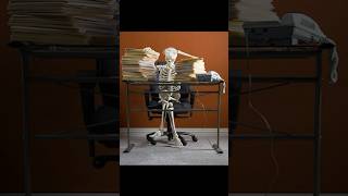 Tricking Your Boss For A Break / 1 Minute Tech Tips #techtips #techtipsandtricks #tech #shorts