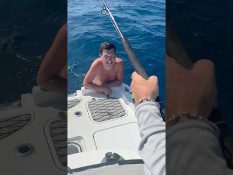 Who can fish in these conditions? 💩#fishing #funny 🤣