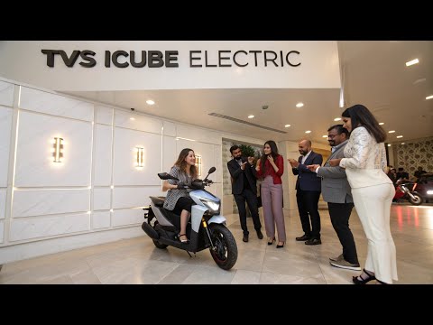 New Scooter TVS iQube Electric 2025 Review ⚡| Real Range, Top Speed, Features & Price! 🤩❣️