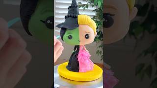 I made a WICKED cake: Elphaba vs. Glinda