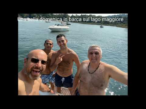 una bella domenica in barca con amici