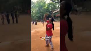Badminton❤️🏸 #trending#badmintongirl#shorts#fitness#beginnersjourney #ground#happyminds #videoshort
