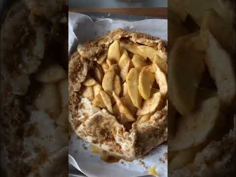 Apple pie but easier! #galette #baking #apple #food #recipe