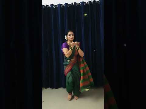 "सण साजरा, मिठाईचं उत्सव! 🌾✨ हळदी-कुंकून संगीतातलं मकर संक्रांती रील! 🎶🪁