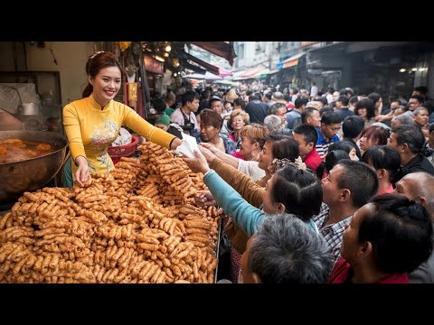 MOST Popular Food Street Among Locals in Vietnam - Chinatown Saigon