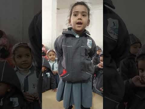 Chhoti chhoti gaiya song by Yashvi Kumawat LKG
