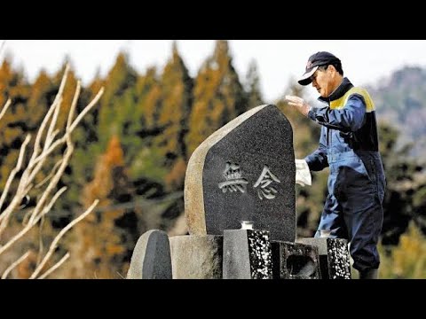 飢えた牛がかじった柱、真っ黒な物体にギンバエ…「やってはいけないことをしてしまった」