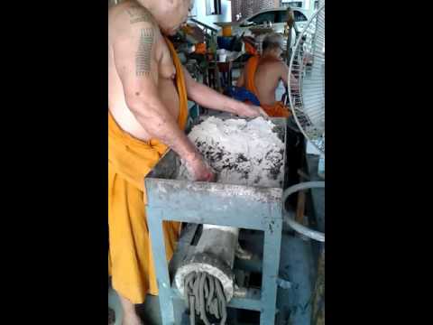 วัตถุมงคลหลวงปู่ทอง วัดรังษีสุทธาวาส