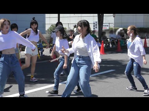 爽やかなコスでダンス２