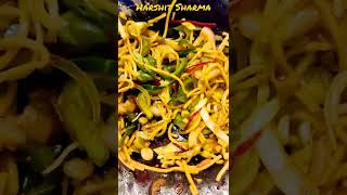 Veg Garlic Noodles With Mix Veg Sauces @ Meera's Bistro 2.0 #harshitsharma #Meerutfood.