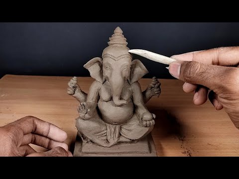 Ecofriendly Ganesh making process / ganesh murti making by using shadu mati / Ganesh making