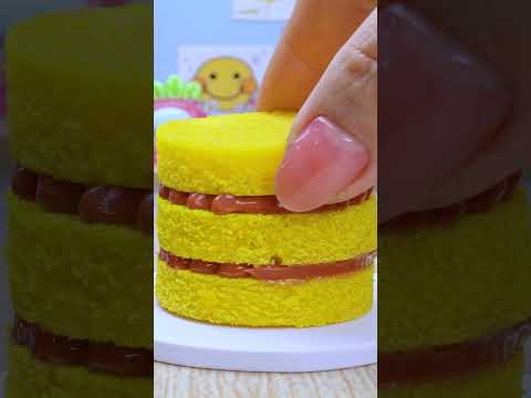 Mini Rainbow KitKat Recipe🌈🍫Mini Rainbow Chocolate Cake Heart Surprise Inside! 🍫🌈 Sam Cakes