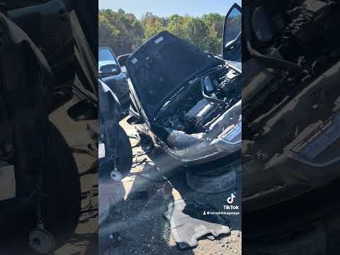 Glad I wasnt under this one #junkyard #wreck #acura #tilted #mechanic #mechaniclife #car #fyp