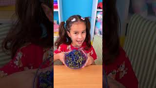 🎨 Colorful Pasta Craft Hack! 🍝✨ Fun DIY for Kids! #kids #crafts