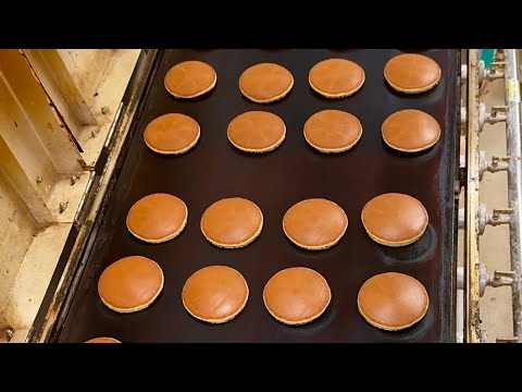 【INSIDE THE KITCHEN】How “Dorayaki” is made in Japan🇯🇵