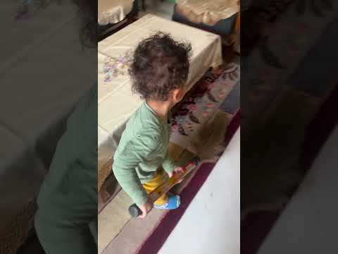 Puri safai kar di #babyboy #trending #safai #diwalikisafai #baby #funny #cutebaby #cleaning #festive