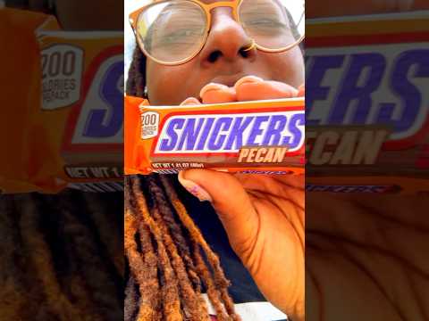 Snickers PECAN! Have you seen this⁉️ #snickers #candy #short #snacks #new #snacker #foodie #bigback