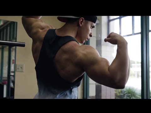 Abrahan Sanchez | Back workout at Golds Gym