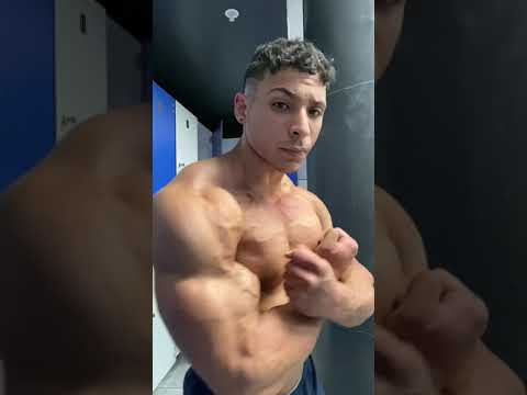 22 year old Ifbb Pro bodybuilder / Abrahan Sanchez