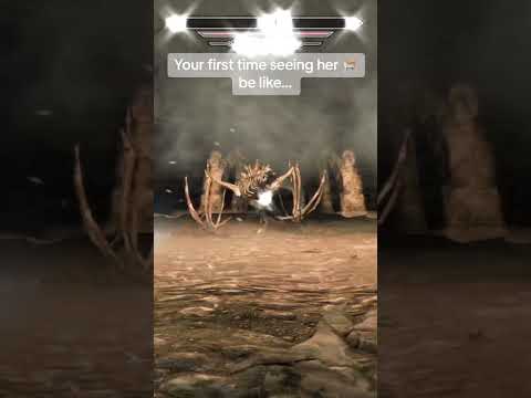 Omg, wtf is that… 🫣 #skyrim