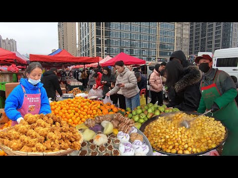 Winter morning market in Kunming, China, with many delicious snacks