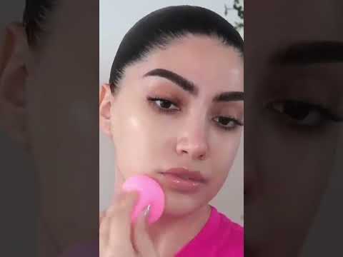 STOP! You’re Using Your Beauty Blender WRONG!