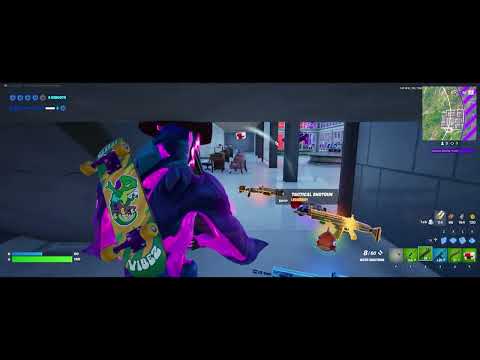 playing meme royal with my friends