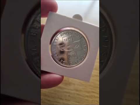 R1 Uncirculated Nursing Coin 1991 and R1 Uncirculated Centennial Coin 1992. #coincollection #coin