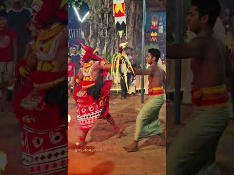 Theyyam #theyyam #theyyamkali #kerala #traditional #sanatani #bhootakola #kantara #rishabshetty #da