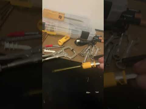 Screws fallin off? Try this! #shorts #tools #dewalt