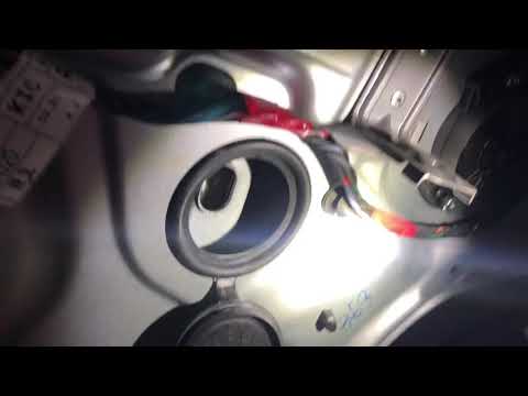 2007 - 2012 Hyundai Elantra Exterior Door Handle Repair on Closed Door