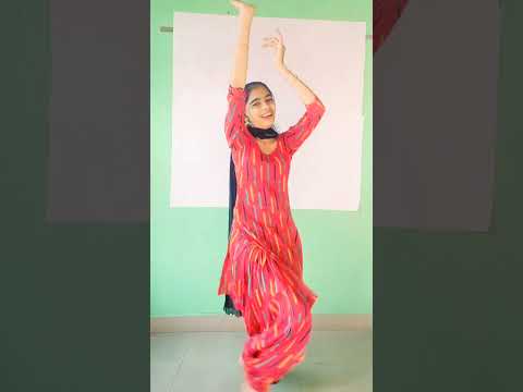 Punjabi song shorts #viralstatus #viralreelgirl #dance #punjabisong